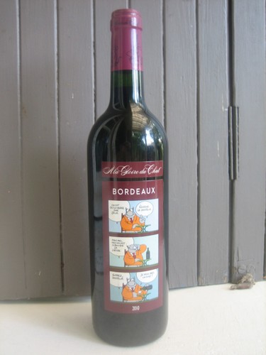 Bouteille bordeaux vin rouge - ,