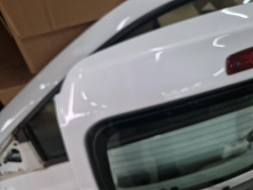 Porte coffre gauche dacia - porte,