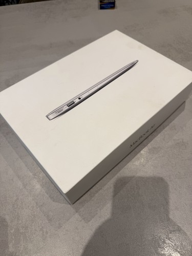 Macbook air 6ghz - i5, 128go