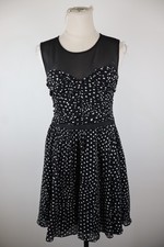 GUESS ROBE SANS MANCHES FEMME