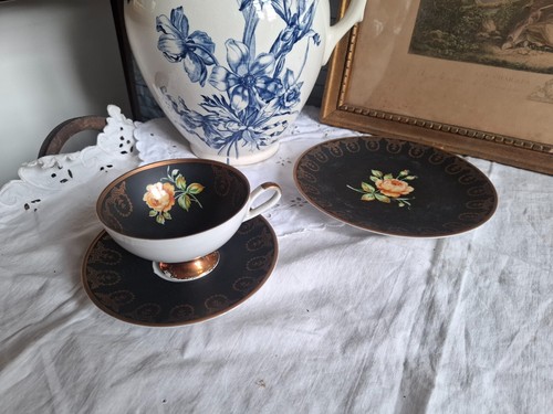 Trio tasse thé - de, à