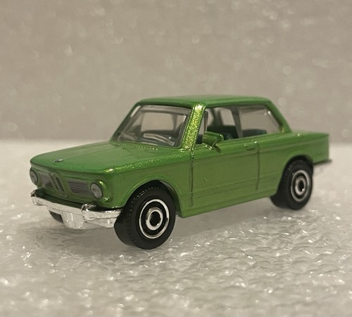 Miniature matchbox bmw 2002 - matchbox,