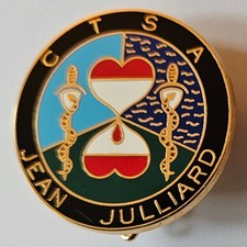 JULLIARD Army Blood Transmission Center Badge AB G 2956