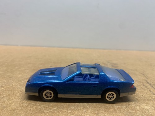 Ertl chevy camaro iroc sans - chevy,