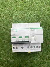 A9DP7716  iDD40N XA - disjoncteur différentiel auto 3P+N C 16A 6000A/10kA 300ma