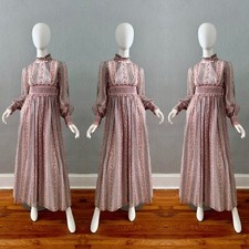 Vintage 70s Calico Prairie Hippie Boho Cottage Floral Maxi Dress XS