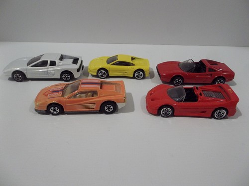 Hot wheels ferrari lot - hot, with