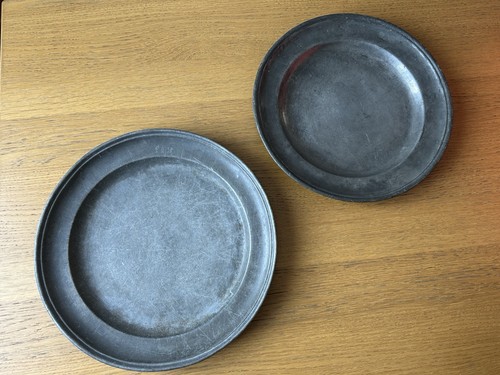 Plat ancien étain métal - ancien,