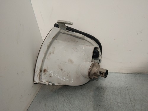 082151574rf feu avant droit - avant,