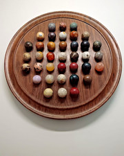 ancien jeu de solitaire