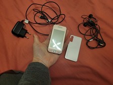 Petit tel Samsung vintage rose GT-S5230 Star .sans batterie. Chargeur fourni