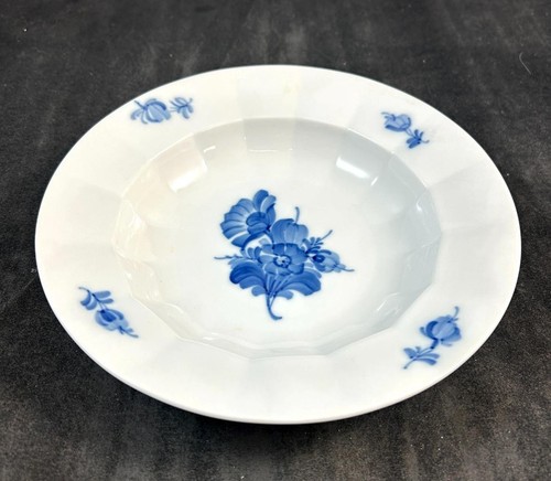 Royal copenhagen blue - royal, flowers