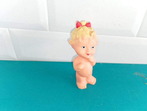 2302252 figurine pouet - figurine,