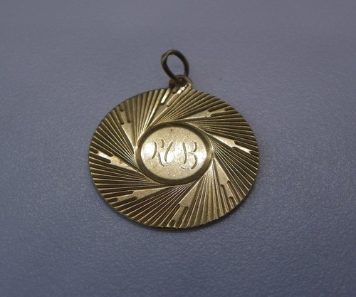 Très beau pendentif - , en