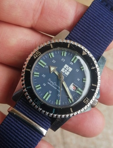 Ancienne montre plongee - ancienne, de
