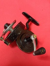 ancien moulinet pezon Michel