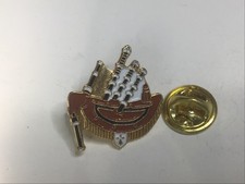 pins CORNEMUSE blason