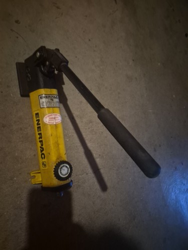 Enerpac p142 two - enerpac,