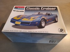 Maquette Monogram 1/24 Chevrolet Corvette 1982 Classic Cruiser neuve et complete