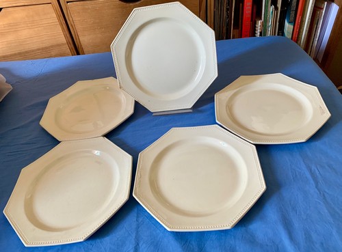 Assiettes plates octogonales - plates,
