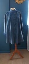 Manteau bleu vintage en peau