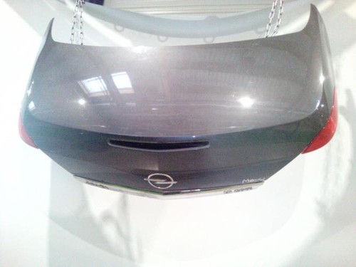 Malle hayon arriere opel - opel, astra