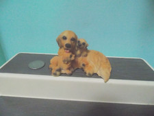 Golden Retriever Mom and Puppies   3.5" across