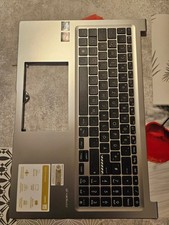 Asus VivoBook 16 M1605Y dessus