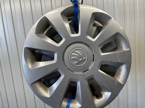 Enjoliveur skoda citigo phase - skoda,