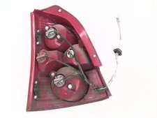 Feu arriere principal droit