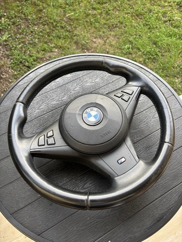 Volant complet bmw - complet, lci