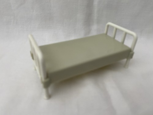 Playmobil lit blanc - lit, vintage