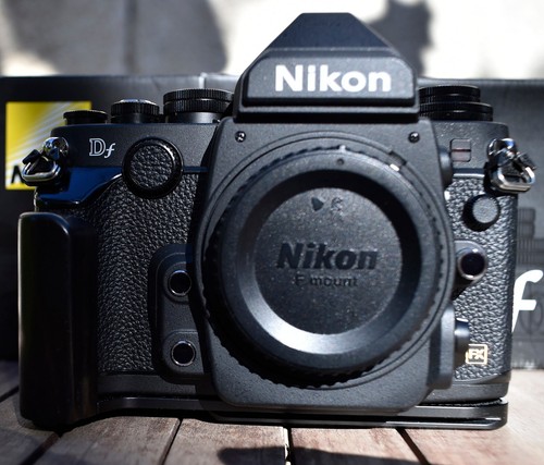 Boitier nikon 16 mpix - df, ,