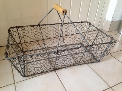 Panier métallique grillagé - ,
