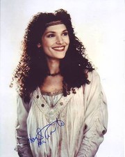 Mary Elizabeth Mastrantonio Autographed 8x10 Robin Hood Marian Dubois Photograph