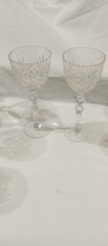 2 verres a vin en cristal