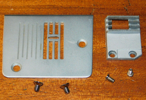Plaque machine coudre - plaque,