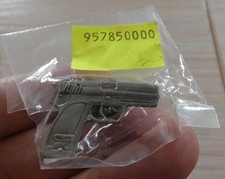 BEAUTIFUL PIN'S RELIEF SHOOTING WEAPON GUN REVOLVER IN BAG