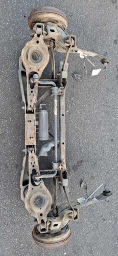Train arriere complet ford - arriere,