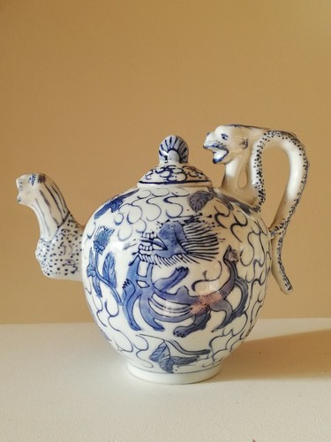 Théière ancienne - , en