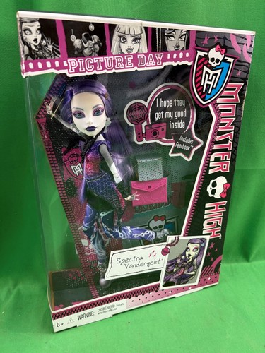 Monster high doll spectra - doll,
