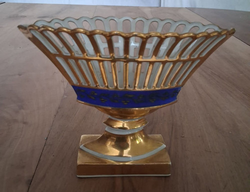 Coupe navette ajourée sur - coupe,