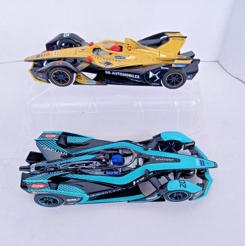 Scalextric formula cars twin - e,