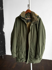 Veste légère à capuche