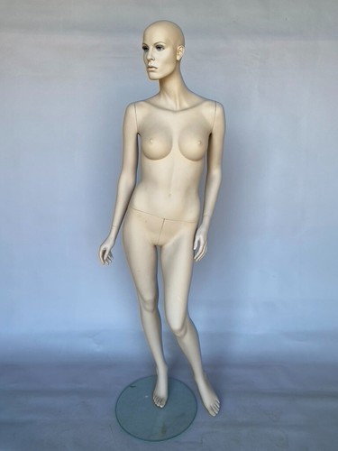 Mannequin female hindsgaul - mannequin,