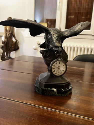 Porte montre aigle sur - montre, globe