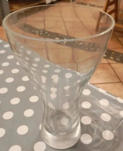 Vase transparent