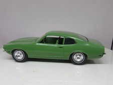 ORIGINAL  1970 FORD MAVERICK  1/25 SCALE PROMO MODEL SHARP !!