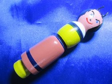 ANCIEN TRICOTIN en bois