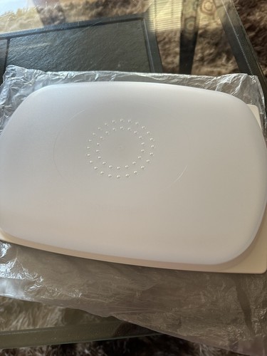 New tupperware cheesmart low - new,